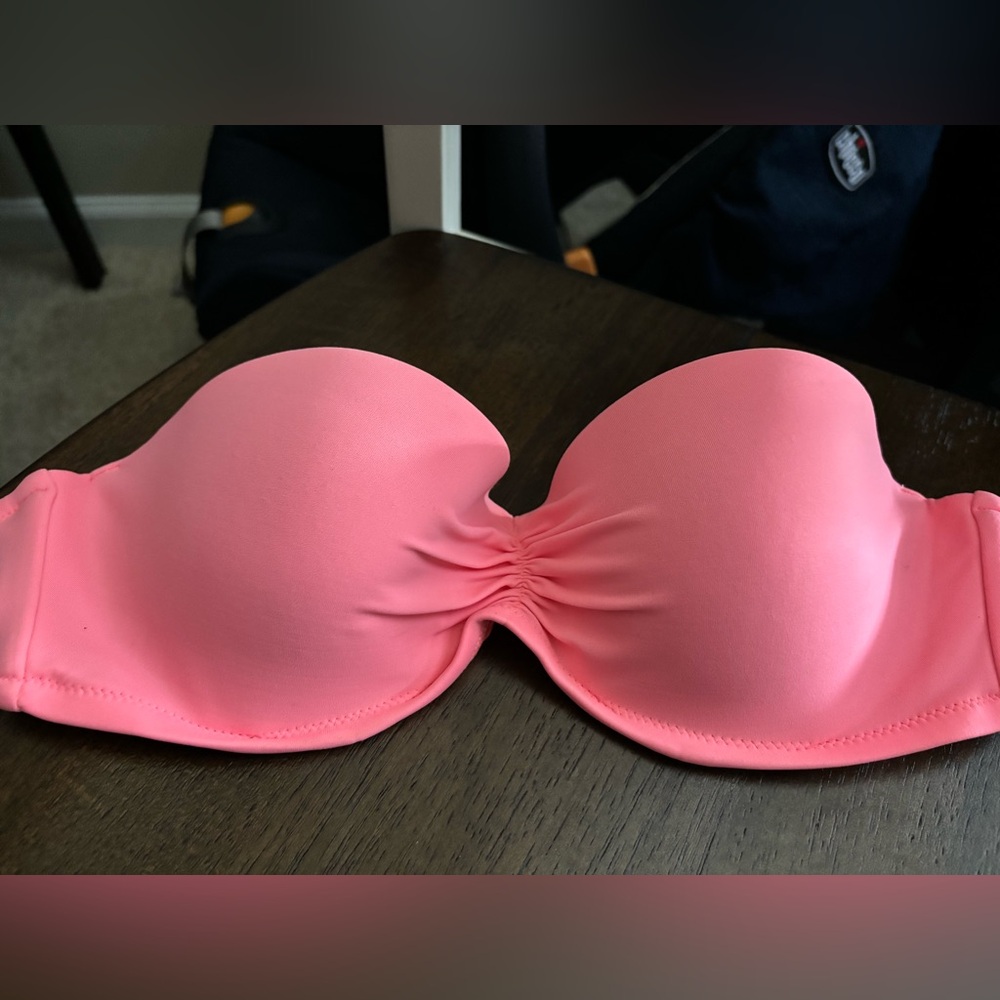Victoria’s Secret Strapless Bikini Top